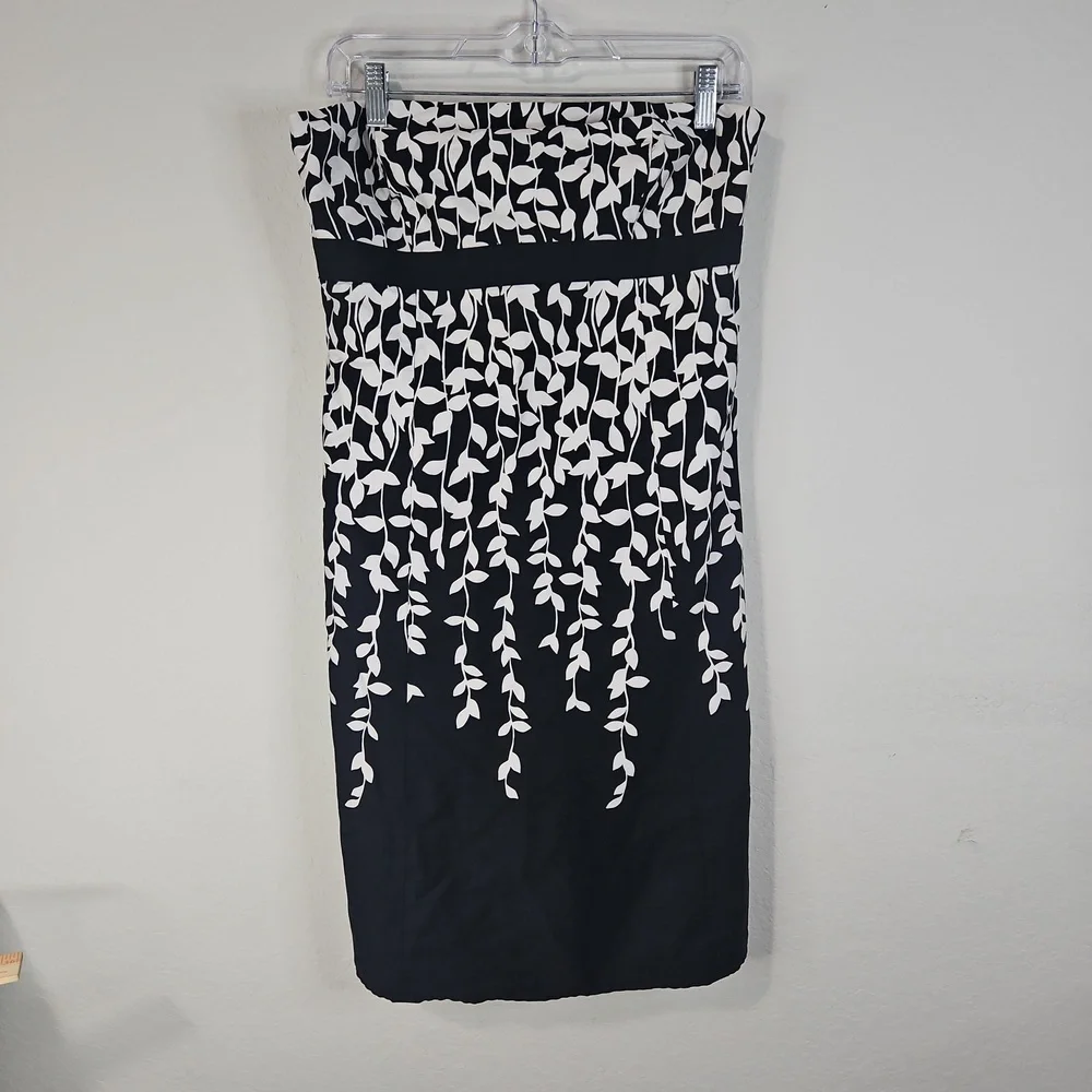 LOFT | Dresses | Ann Taylor Loft Strapless Summer Dress Black White Vine Floral Fit Flare Size 8 | Poshmark LOFT | Dresses | Ann Taylor Loft Strapless Summer Dress Black White Vine Floral Fit Flare Size 8 | Poshmark